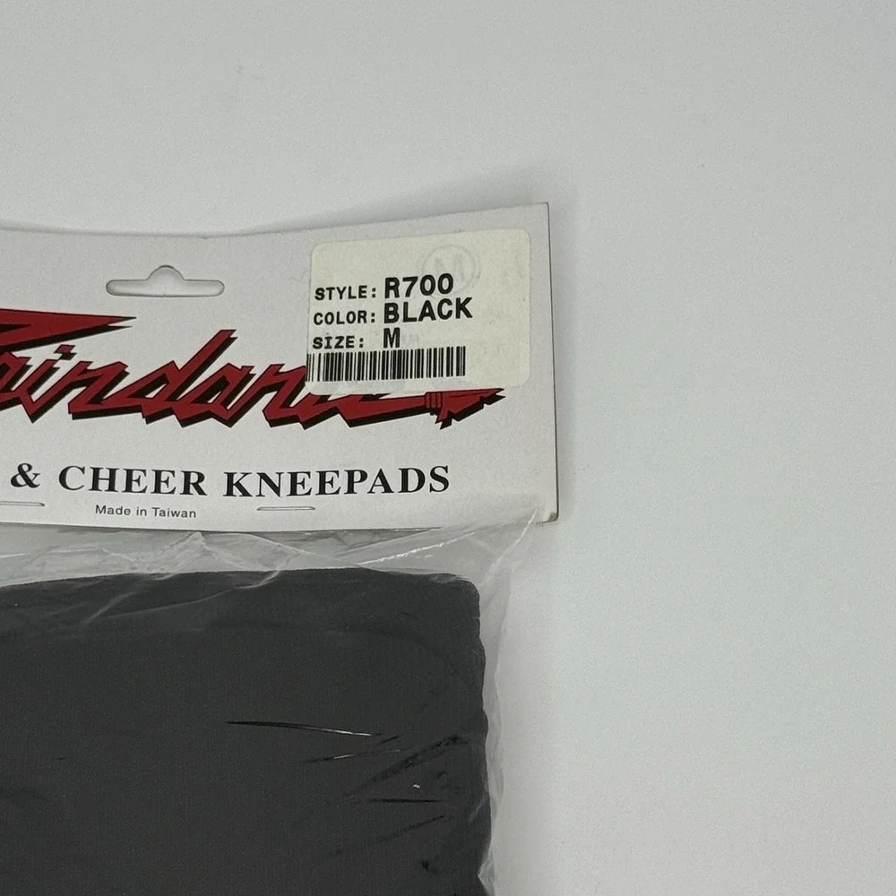 Raindance Dance Cheer Knee Pads Black Size Medium Style R700 Brand New